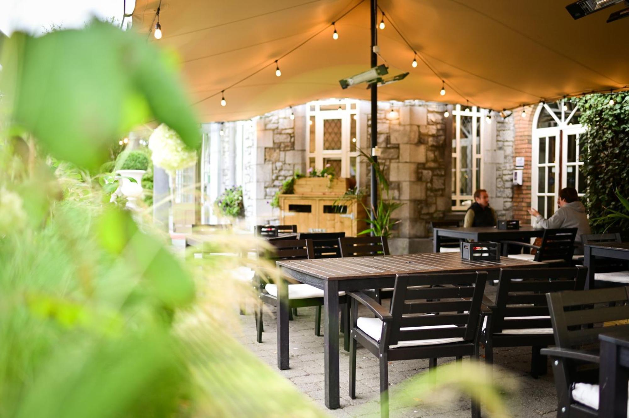 Abbey Court Hotel 3*